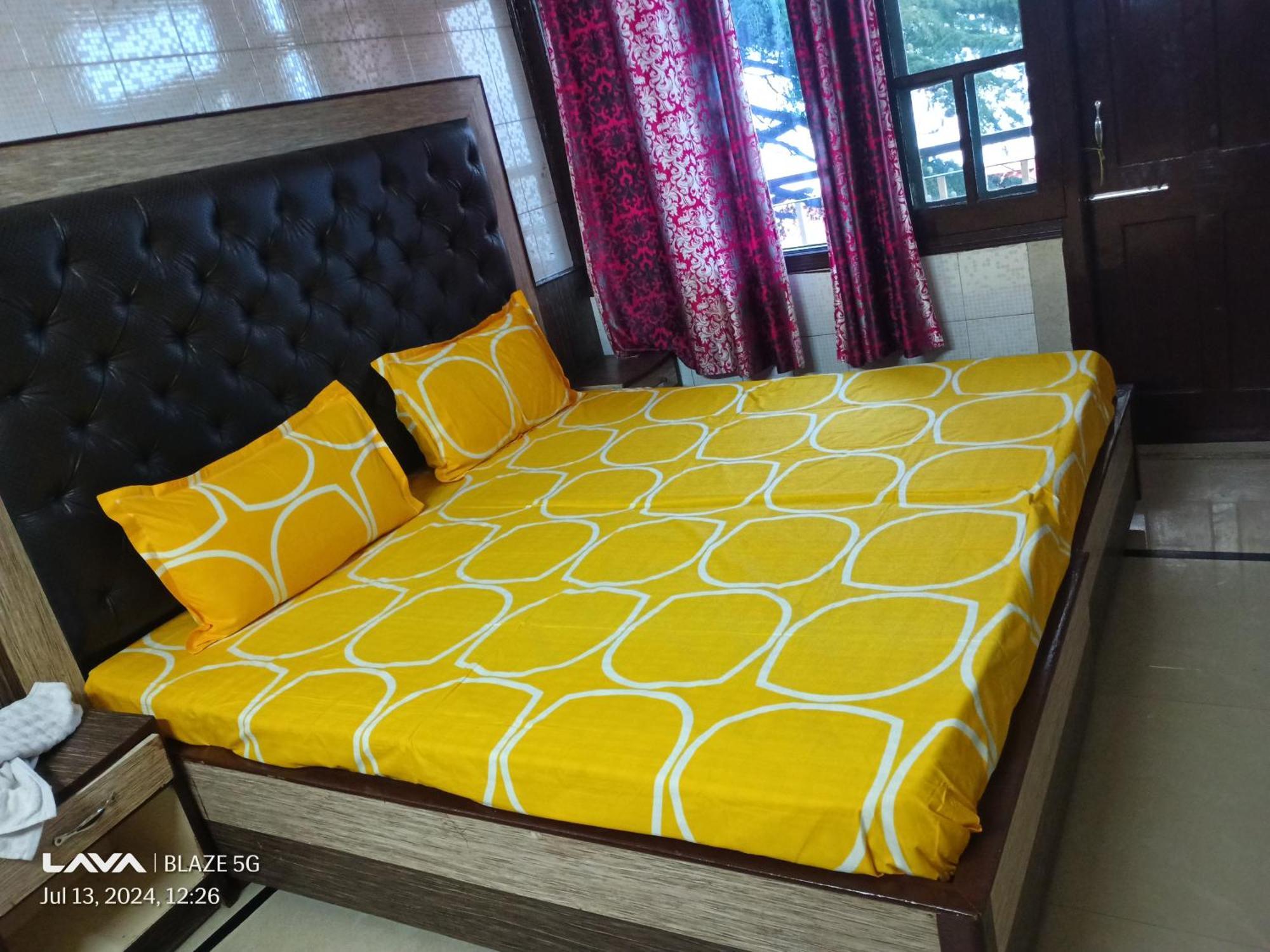 Krishna Holiday Guest House Block II دارامشالا المظهر الخارجي الصورة