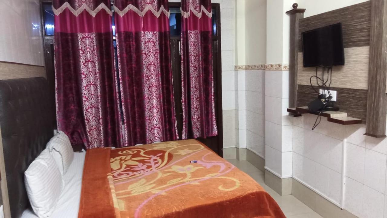 Krishna Holiday Guest House Block II دارامشالا المظهر الخارجي الصورة